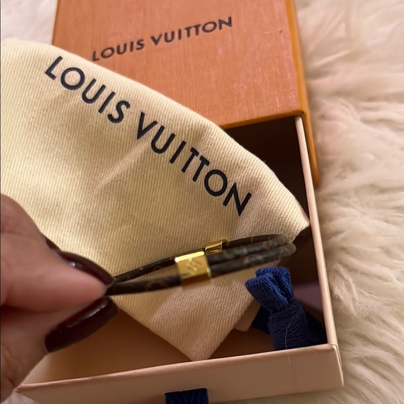 Louis Vuitton Iconic bracelet - Picture 6 of 7